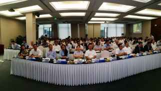 球王会平台企业经营与商业模式培训交流会在集团多功能厅成功召开