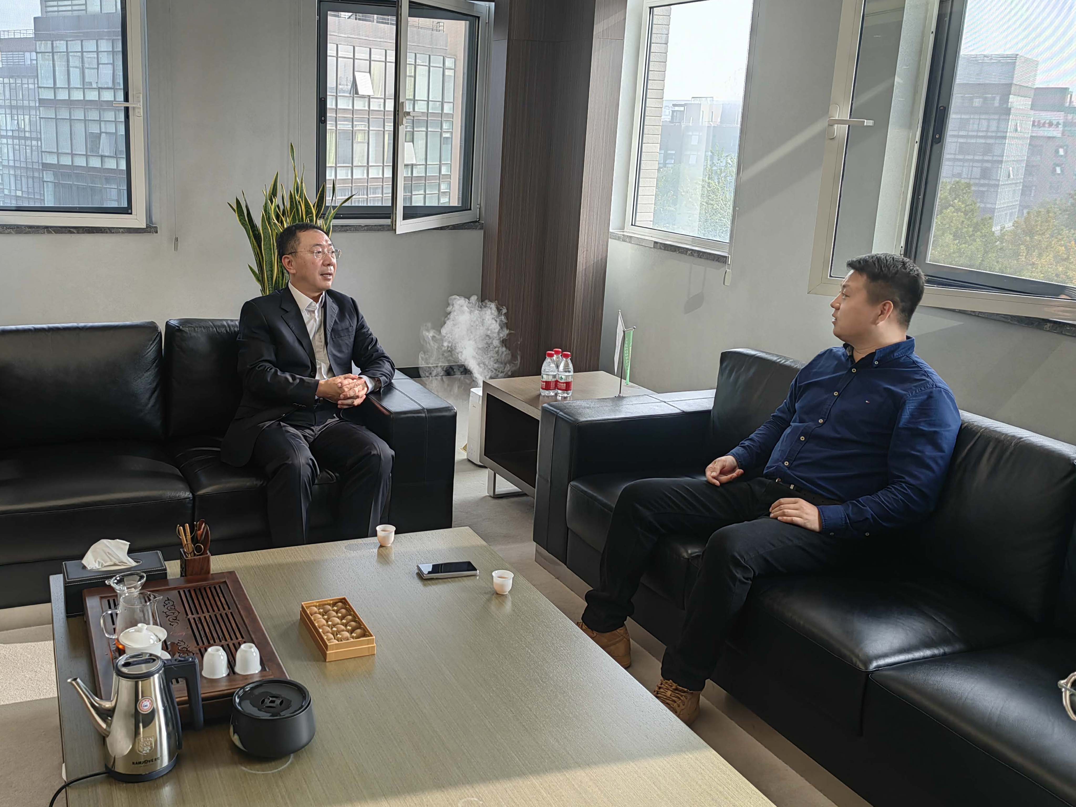 1698990346486882.jpg 1698990346486882.jpg